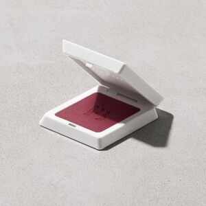 FENTY BEAUTY Fenty Cheeks Suede Powder Blush in Summertime Wine